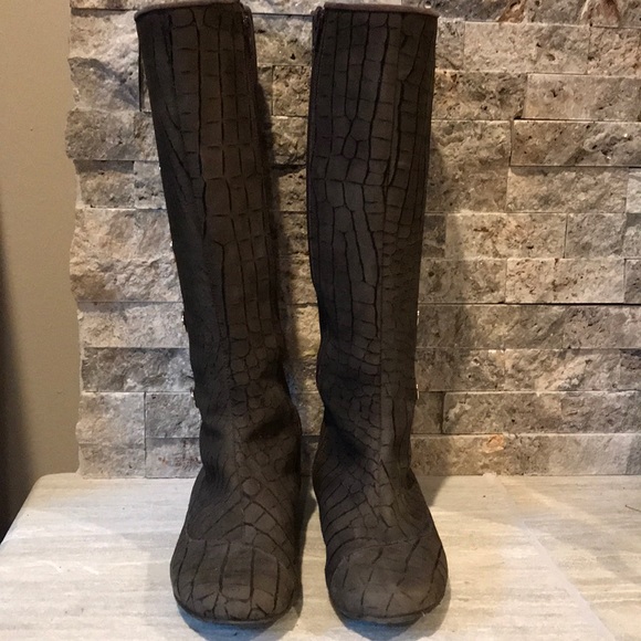 Eileen Turner Leopard Boots (Size 6) - Picture 1 of 6